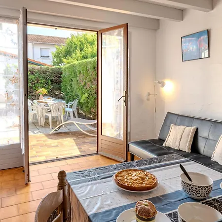 Sicard-8 By Interhome